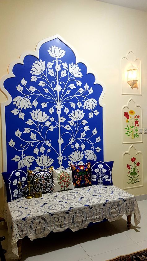 Indian Accent Wall, Jharokha Art, Fun Mural, Wooden Fencing, Home Mandir, Beautiful Bedroom Colors, Door Colour, Painted Staircases, Heritage Art