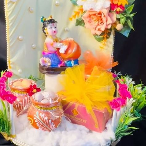 The Giftery by Nooransh 💝🎁 (@thegifterybynooransh) • Instagram photos and videos Janmashtami Celebration, Surrounded By Love, Krishna Janmashtami, Pearl Decor, Dry Fruits, Lord Krishna, The Divine, The Sweet, Krishna