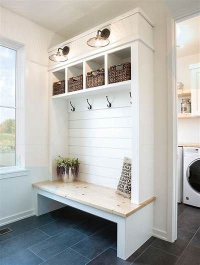 built in hsll tree - Yahoo Search Results Mudroom Shelf, Mud Room Entry, Mudroom Lockers, Mudroom Entryway, Mudroom Decor, Mudroom Laundry Room, Farmhouse Laundry Room, Mudroom Design, Mud Room Storage