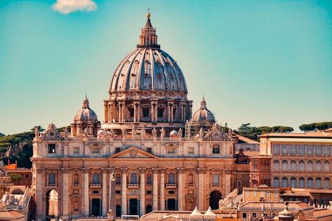 Vatican city. st peter's basilica. | Premium Photo #Freepik #photo #vatican #italy #rome #cathedral Vatican Italy, Vatican City Italy, St. Peter’s Basilica, Color Theory Art, St Peters Basilica, Italy Rome, Vatican City, Iconic Photos, Color Theory