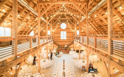 Mapleside Farms - Brunswick, OH Cleveland Wedding, Romantic Country, Wedding Location, Ohio Wedding, Cleveland Ohio, Wedding Photo Inspiration, Awesome Things, Long Exposure, The Barn