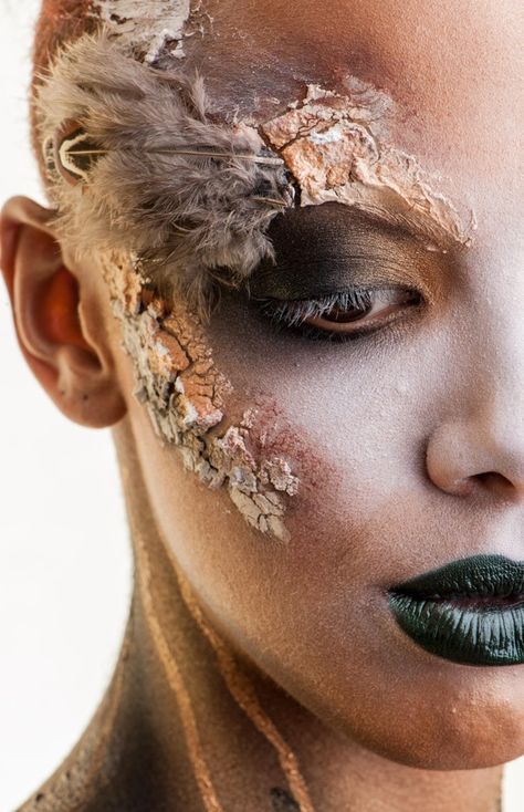 Experimenting with textures by Lauren Eaton, via Behance Textured Makeup, Makeup Texture, Texture Makeup, Zombie Makeup Tutorials, Zombie Halloween Makeup, Monster Makeup, Make Up Inspiration, Avant Garde Makeup, Halloween Makeup Scary