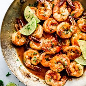 Honey Lime Shrimp - The Recipe Critic Grilled Garlic Shrimp, Honey Lime Shrimp, Lime Shrimp Recipes, Spicy Garlic Shrimp, 500 Calorie, Shrimp Dinner, Lime Shrimp, Family Friendly Dinners, Cooking White Rice