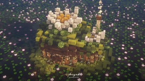 Lily Pad House Minecraft, Lilly Pad Minecraft Build, Minecraft Lily Pad Flower, Minecraft Water Lily, Giant Lily Pads Minecraft, Minecraft Lily Pad Build, Minecraft Houses Swamp, Minecraft Lily Pad, Minecraft Water Builds