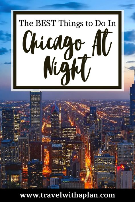 The lights of Chicago at night Chicago Boat Tour, Chicago Date Ideas, Downtown Chicago At Night, Chicago Date Night, Chicago Night Clubs, Chicago Broadway, Chicago Activities, Chicago Rooftop, Chicago Nightlife