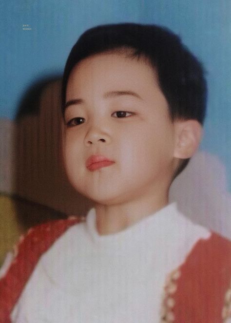 JIMIN Cute Baby 💕😍 Jimin Prince, Jimin Black Hair, Jimin Cute, Baby Park, Childhood Pictures, Bts Young Forever, Bts Art, Park Jimin Cute, Bts Jimin Funny