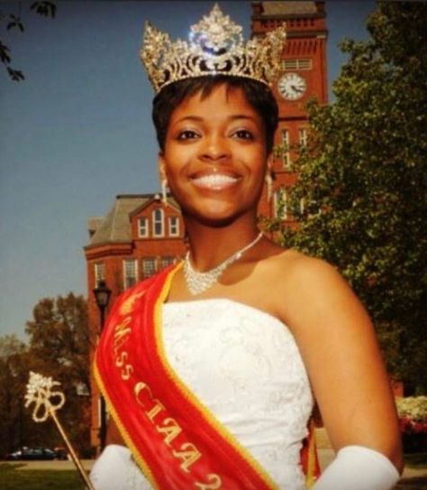 HBCU culture is all about honoring tradition, especially in the South. One of the biggest traditions in HBCU culture especially for a Black Southern Belle is the tradition of the Royal Court, especially the HBCU… Hbcu Queen Campaign Ideas, Hbcu Royal Court, Hbcu Queen, Hbcu Culture, Black Diaspora, Black Southern Belle, African Ancestry, Pageant Girls, Changing The World