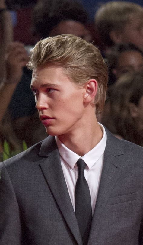 Austin Butler Eyes, Adrien The Fragrance, Hunter Eyes, The Bikeriders, Austin Elvis, Thinking Of Him, The Shannara Chronicles, Masters Of The Air, Austin Butler Elvis