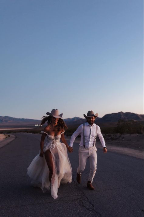 Second Wedding Outfit Receptions, Funny Elopement Photos, Western Elopement Wedding Dresses, Hassie Harrison Wedding, Cowboy Beach Wedding, Elevated Cowboy Wedding, Country Wedding Reception Outfit, Wedding Inspo Western, Black Tie Cowboy Wedding