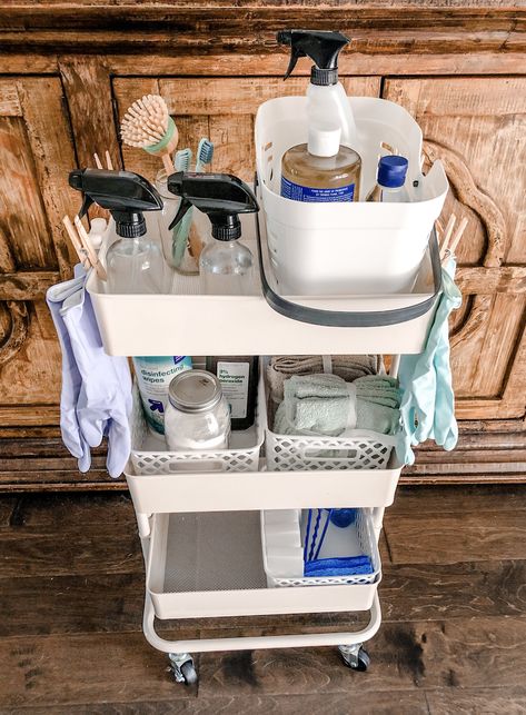 Cleaning Supplies Cart, Cleaning Room Organization, Mobile Cleaning Cart, Cleaning Stuff Organization, Cleaning Bucket Ideas, Diy Cleaning Cart, Cleaning Cart Ideas, Cleaning Supplies Aesthetic, Cleaning Storage Ideas