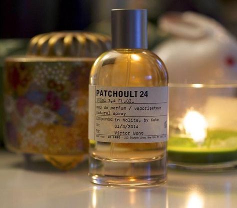 Patchouli 24 by Le Labo reveals the mystery of the esthete's connection with his scent. Renowned perfumer Annick Menardo played one of the defining roles in the creation of this fragrance. Patchouli 24 was added to the Le Labo catalog in 2006. Patchouli became the beginning notes of this fragrance. The middle notes combine birch and styrax, enveloping the connoisseur of Patchouli 24 with a transparent, fragrant aura. Vanilla was established by the author as the basis of the described perfumes. Patchouli Scent, Rosé Wine Bottle, Aura, Wine Bottle, Vanilla, Spray, Conditioner, Fragrance, Quick Saves