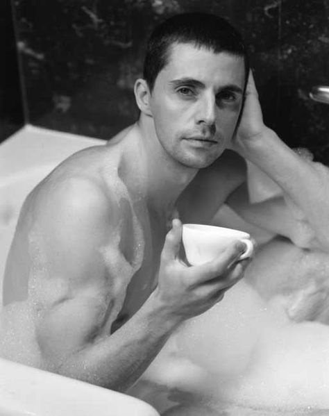 Matthew William Goode, Brideshead Revisited, Matthew Goode, Alan Turing, Handsome Older Men, A Discovery Of Witches, Mandy Moore, Single Men, Handsome Actors