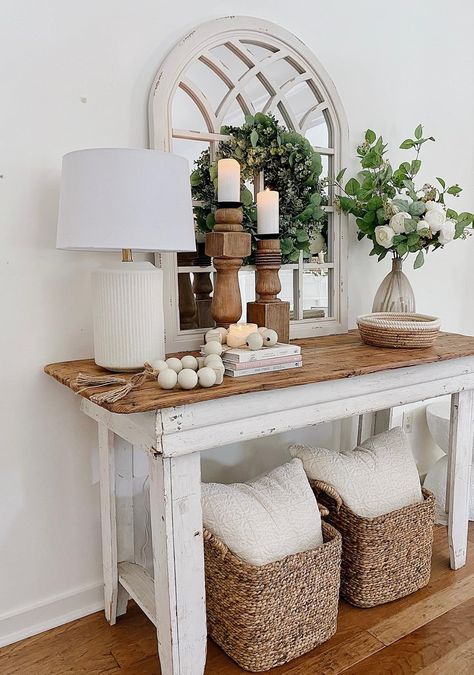 She Gave It A Go's Amazon Page White Entry Table, Console Table Styling, Console Table Decorating, Entryway Table Decor, Cute Decor, Room Deco, Summer Home Decor, Entry Table, Modern Farmhouse Style