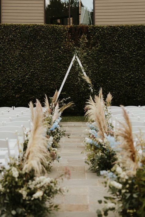 This Gatsby-themed wedding featured a minimal ceremony with greenery, pampas details and baby blue florals | Image by The Ramsdens Wedding Garden Theme, Roundhouse Wedding, Beacon New York, Gatsby Style Wedding, Gatsby Wedding Theme, Themed Garden, The Roaring 20s, Garden Party Theme, Garden Theme Wedding