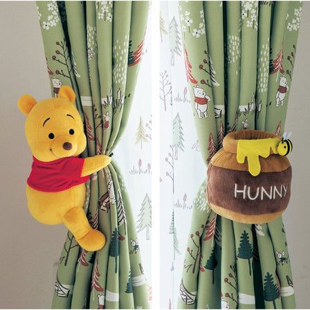 Winnie The Pooh Aesthetic, Pooh Bebe, Winnie The Pooh Decor, Pooh Pictures, Deco Disney, Winnie The Pooh Nursery, Baby Nursery Inspiration, Baby Kostüm, Baby Room Themes