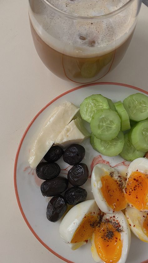 Recovery Breakfast, Aesthetic Converse, Recovery Food, Health Facts Food, Healthy Food Menu, Breakfast Photo, Breakfast Coffee, Low Cal Recipes, Healthy Food Dishes