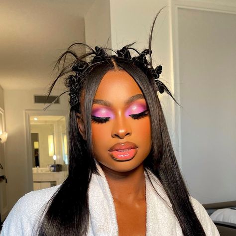 Sweet like coco😍 Glam 🎨 on @cocojones for Paris day 2🇫🇷✨ hair by @seraiahartistry | Instagram Day 2 Hair, Coco Jones, Sultry Makeup, Carnival Makeup, Barbie Makeup, Brown Skin Makeup, Arabic Tattoo, Protective Hairstyles Braids, Play Date