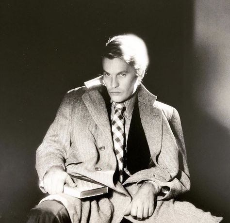 Helmut Berger, Spy Games, Fashion Icons, Old Hollywood, Style Icons, Honey, Hollywood, Actors