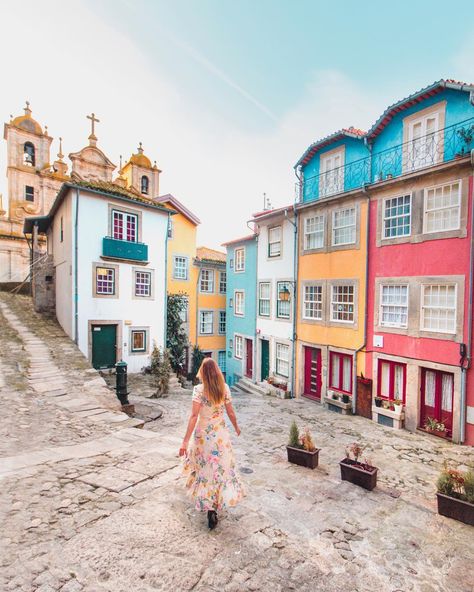 Discover all the best Instagram photo spots in Porto - including hidden gems - with exact location on the map. Do not miss any Instagrammable spot! Porto Travel Guide, Day Trips From Porto, Douro Valley Portugal, Porto Travel, Instagram Locations, Lisbon Travel, Best Instagram Photos, Douro Valley, Visit Portugal