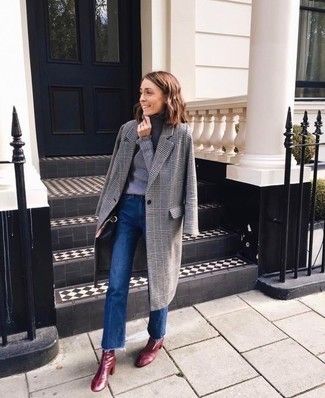 How to Wear Burgundy Ankle Boots (143 looks & outfits) | Women's Fashion | Lookastic.com Burgundy Loafers Outfit, Pinterest Office, Chelsea Boot Outfits Women, Burgundy Boots Outfit, Burgundy Shoes Outfit, Burgundy Ankle Boots, Turtleneck Outfits, Maroon Boots, Combat Boot Outfit