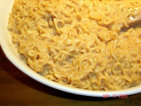 A really special friend shared this recipe with me several years ago.  It was his trick for dressing up those inexpensive noodles for his kids, and I think it is very good.  This is great on its own as a quick meal, but can be an easy side for many dishes.  We prefer the chicken or beef flavored noodles for this. Creamy Ramen Noodles, Creamy Ramen, Ramen Noodle Recipes Easy, Budget Food, Frugal Food, Grain Recipes, Noodle Recipes Easy, Ramen Noodle Recipes, Pasta Rice