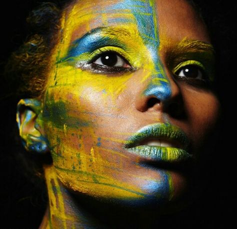 Creative makeup Van Gogh Inspired Makeup, Van Gogh Makeup, Spring Avant Garde Makeup, Editorial Makeup Looks Avant Garde, Yellow Editorial Makeup, 80s Punk, King Lear, Glass Menagerie, Graphic Makeup