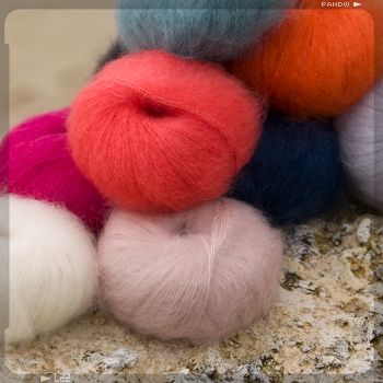 achat belles laines naturelles, mérinos, alpaga, mohair, yack, coton et lin - Peace and Wool Made In France, Throw Pillows, France, Pillows, Wool, Knitting, Crochet