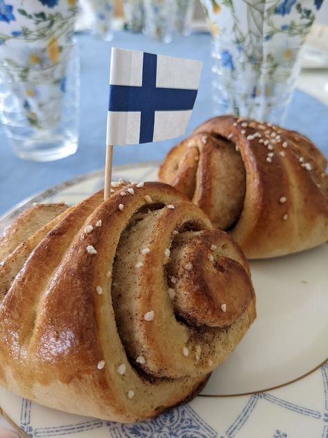 Finland Food, Finland Trip, Finnish Recipes, Finland Travel, Food Recepie, Cinnamon Buns, Food Obsession, Candy Recipes, Cinnamon Rolls