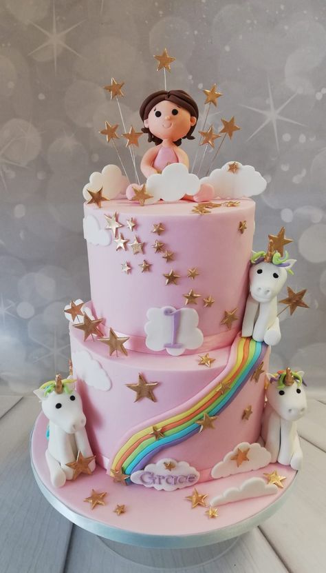 2layer Cake Design Birthday, 2 Layer Cakes, Tiered Cakes Birthday, Cake Girl, 3 Tier Cake, Creative Birthday Cakes, Creative Birthday, Bday Girl, Pretty Birthday Cakes