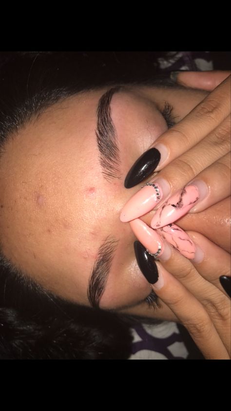 Get your brows done for $7 - Anaheim contact me on my instagram ~ the_perfectarch_browsss Done Eyebrows, Grade Goals, Eyebrows Done, Brows Done, Soap Brows, Straight Eyebrows, Thick Eyebrows, 10th Grade, Rich Family