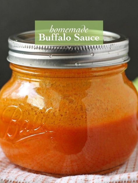 Buffalo Sauce Recipe, Homemade Buffalo Sauce, Homemade Condiments, Low Carb Snack, Gravy Sauce, Wing Sauce, Homemade Seasonings, Savory Sauce, Buffalo Sauce