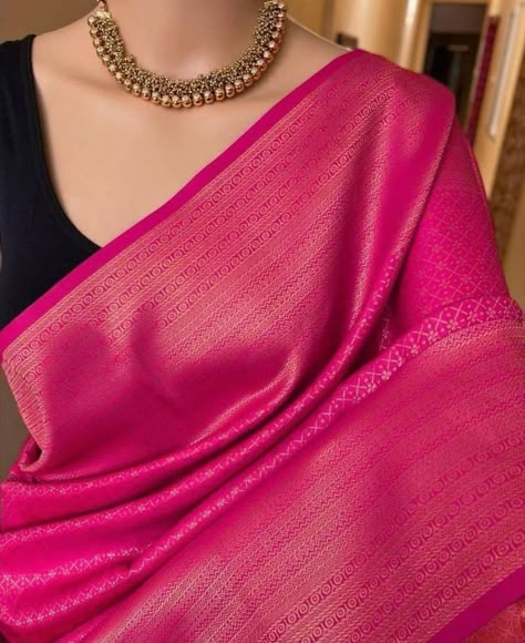 *⭐️MOMAI SILK PRESENT NEW ELEGANT DESIGN*⭐️CODEMS225*Beautiful Art Silk Jacquard Border Saree With Unstitched Blouse For Women Wedding Wear Party and running use also*⭐️FABRICSOFT LICHI SILK*⭐️DESIGNBEAUTIFUL RICH PALLU AND JACQUARD COPPER WORK ON ALL OVER THE SAREE*⭐️BLOUSECONTRAST EXCLUSIVE JACQUARD BORDERReady STOCK100PREMIUM QUALITY 👌 Glamorous Saree, Simple Saree Designs, Saree Looks, Fashionable Saree, Fashionable Saree Blouse Designs, Desi Fits, Traditional Indian Dress, Fancy Sarees Party Wear, Designer Sarees Collection