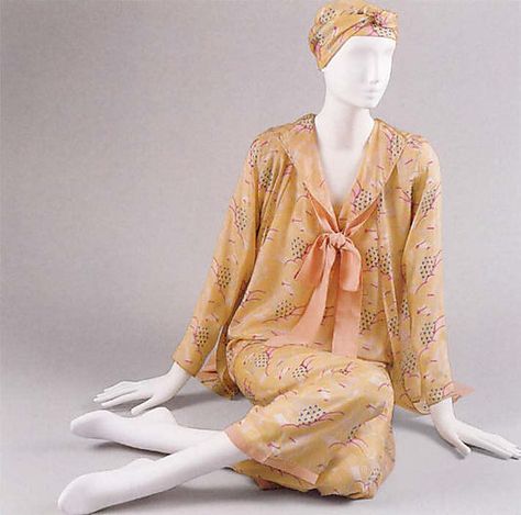 Great Gatsby Fever: 20 Pieces of Vintage 1920's Lingerie | The Lingerie Addict | Lingerie For Who You Are Callot Soeurs, Paul Poiret, Vintage Pajamas, 1920 Fashion, 20s Fashion, 1920s Fashion, Silk Pajamas, Fashion Plates, Vintage Lingerie