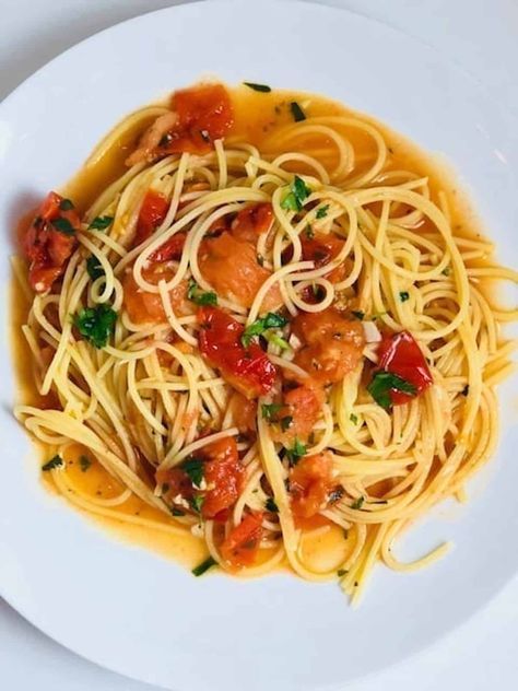 Pasta with Tomato Anchovy Butter Sauce • Keeping It Simple Blog Tomato Butter Pasta, Pasta With Capers, Pasta With Anchovies, Pasta With Pancetta, Anchovy Butter, Delicious Pasta Recipes, Tomato Butter Sauce, Pancetta Pasta, Tomato Butter