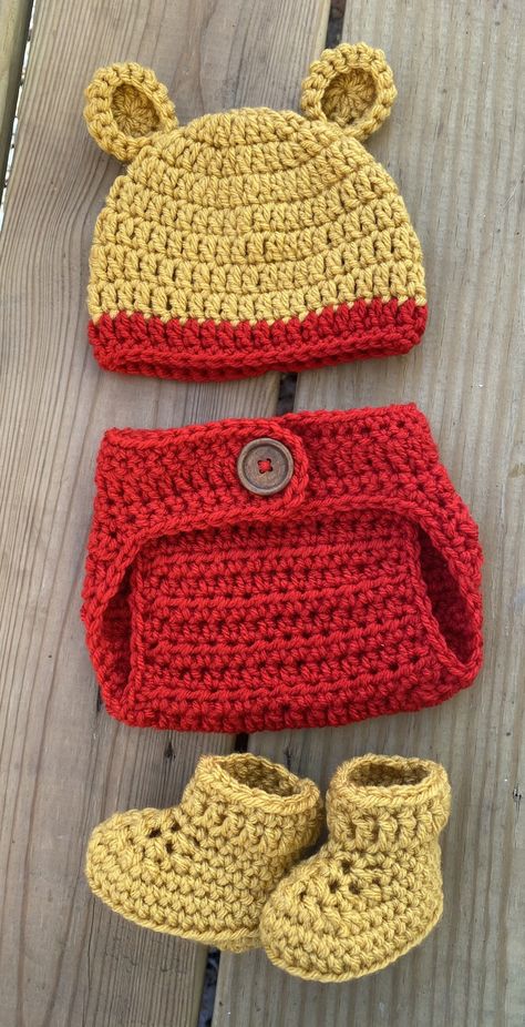 Crochet Baby Photo Prop, Baby Hampers, Crochet Baby Costumes, Bear Beanie, Diy Bebe, Mode Crochet, Newborn Poses, Crochet Things, Hat Patterns