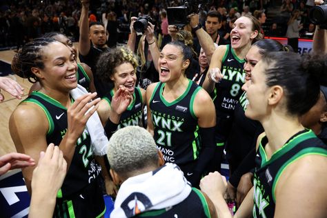 The Minnesota Lynx celebrated a stunning victory, securing their spot in the 2024 WNBA Finals by defeating the Connecticut Sun 88-77 in a thrilling Game 5. With an electrifying home crowd behind them, the Lynx, led by MVP runner-up Napheesa Collier’s double-double performance (27 points, 11 rebounds) and Courtney Williams’ 24 points, showcased both offensive and defensive prowess. This win highlig • Published Wed, 09 Oct 2024 20:13:12 +0000 • Via Just Women's Sports Kayla Mcbride, Courtney Williams, Orlando Pride, League Table, Free Agent, Wnba, Women's Sports, Lynx, Special Guest