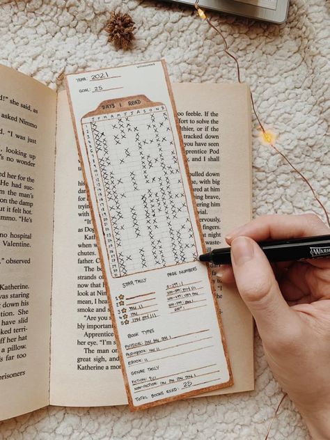 Pages Read Tracker, Reading Habit Tracker, Book Tracker Bookmark, Book Reading Tracker, Book Reading Journal, Book Tracker, Gifts For Book Lovers, Reading Goals, Reading Habits