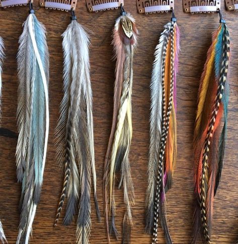 Hair Feathers, Bohemian Hair Accessories, Feather Extensions, Feather Hair Extensions, Hair Extension Clips, Rooster Feathers, Hippie Hair, Feather Hair Clips, Hair Accessories Boho