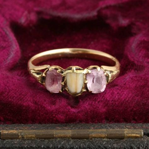 Weird Engagement Rings, Tooth Jewelry, Milk Teeth, Tooth Ring, Teeth Jewelry, Pink Stones, 20 Century, Pink Topaz, Pretty Clothes