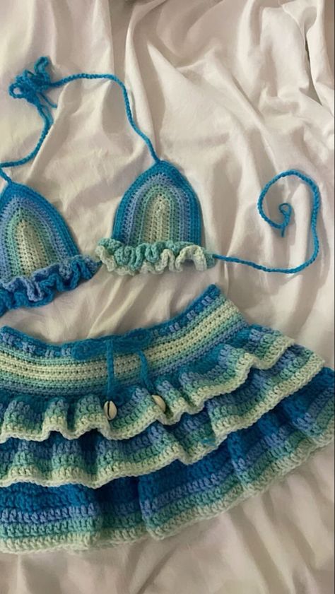 Crochet Bra Top, Crochet Two Piece, Crochet Beach Wear, Bikinis Crochet, Crochet Fairy, Quick Crochet Patterns, Mode Crochet, Crochet Clothing And Accessories, Kawaii Crochet