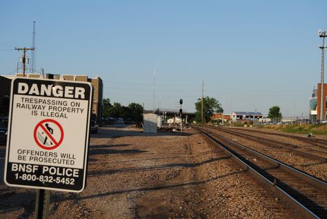 No trespassing sign and clear signal. No Trespassing Aesthetic, No Trespassing Sign Aesthetic, Trespassing Aesthetic, Runaway Aesthetic, No Trespassing Sign, No Trespassing Signs, No Trespassing, Oc Stuff, Summer Inspo