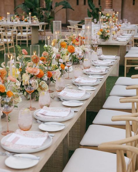 The Wildflowers- Floral Design (@thewildflowersaz) • Instagram photos and videos California Wildflower Wedding, Wildflowers Aesthetic, Round Table Settings, Table Setting Wedding, California Wildflowers, Wedding Reception Dinner, Dinner Reception, Wildflower Wedding, Wedding Table Settings