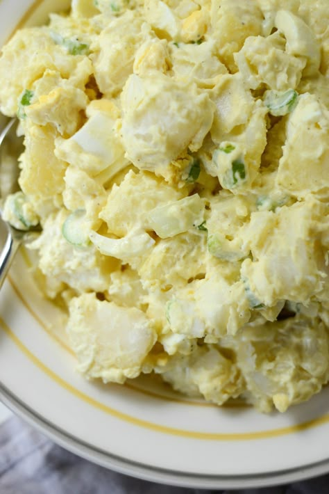 Easy Potato Salad Recipe, Old Fashioned Potato Salad, American Potato Salad, Panini Recipes Chicken, Best Potato Salad Recipe, Homemade Potato Salads, Potato Salad Dressing, Southern Potato Salad, Potato Salad Recipe Easy