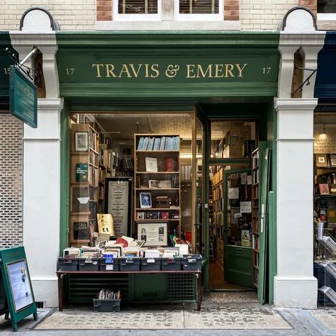 Guide – Bookshops | The Shopkeepers Vintage Bookstore Aesthetic, Aesthetic Bookstore, Bookstore Aesthetic, Vintage Bookstore, Bookish Aesthetic, Bookstore Cafe, Library Aesthetic, Shop Fronts, Shop Front