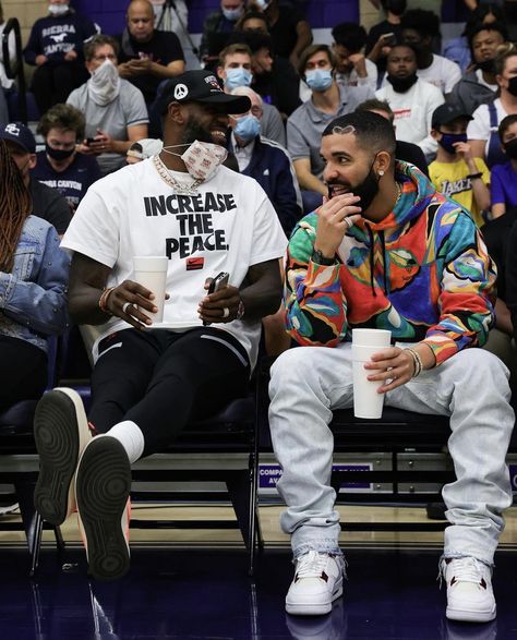 Nicki And Drake, Drake Drizzy, Aubrey Drake, King James, Lebron James, Style Ideas, Dress Codes, Drake, Air Jordans