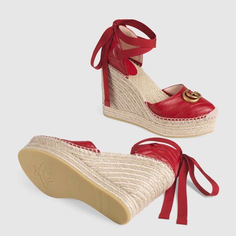 Gucci Espadrilles, Hibiscus Red, Womens Espadrilles Wedges, Heeled Espadrilles, Gucci Store, Gucci Heels, Gucci Gifts, Espadrilles Style, Platform Espadrilles