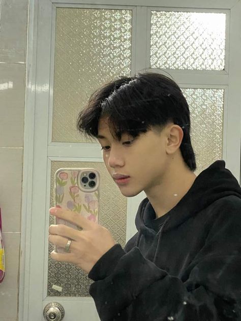 Undercut Mullet Man, Asian Modern Mullet, Boys Modern Mullet, Asian Mullet, Boys Haircuts Long Hair, Short Hair For Boys, Boy Haircuts Long, Mens Haircuts Short Hair, Men Haircut Curly Hair