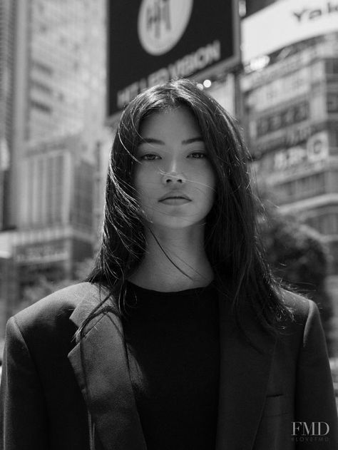 Mika Schneider, Japan Woman, Japan Girl, Photography Inspo, Pretty Face, Aesthetic Girl, Film Photography, Pretty Woman, Photo Inspiration