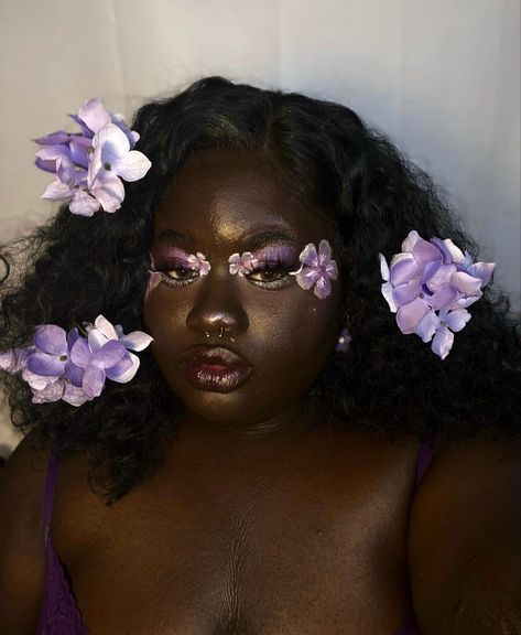 Purple Fairy Makeup, Cottagecore Makeup, Plus Size Makeup, Dark Skin Models, Black Flower Dress, Unique Makeup, Dark Makeup, Hair Reference, Editorial Makeup