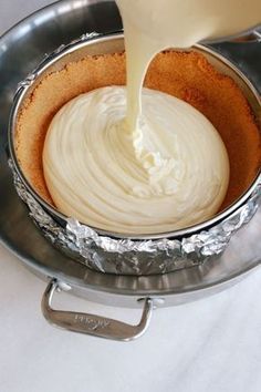 Mascarpone Cheesecake, Mascarpone Recipes, Cup Of Jo, Slow Cooker Desserts, Fun Baking, Cheesecake Recipe, Savoury Cake, Food Cakes, Cheesecake Recipes